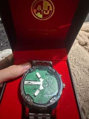 AJ Watches Oversized Chronograph Style Green Dial DZ7331 Tribute Watch